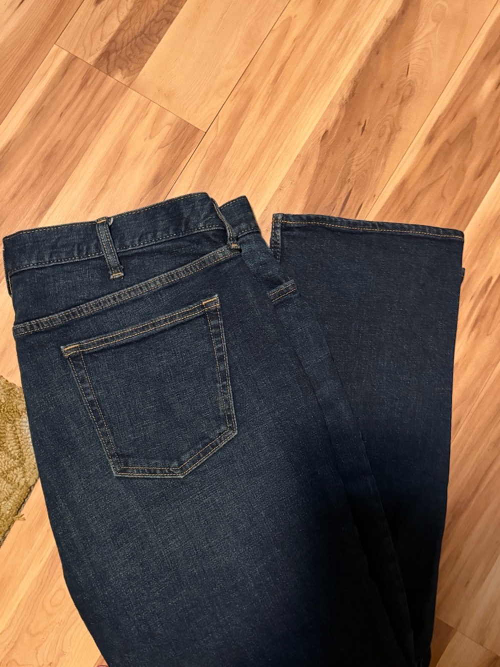 Old Navy Men's Slim Dark Indigo Jeans - Picture 2 of 5